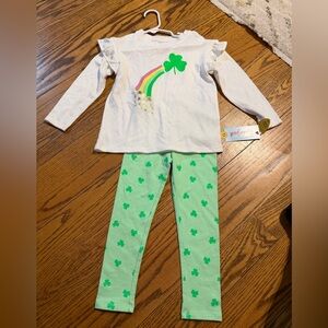 White and Green Rainbow Clover Outfit